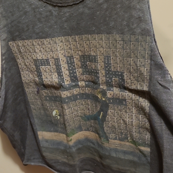 Chaser Gray Graphic Tank Top - Picture 4 of 6